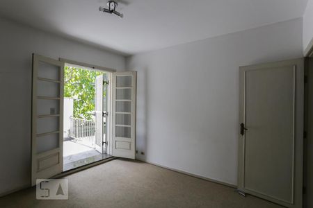 Casa à venda com 387m², 4 quartos e 6 vagasQuarto 02