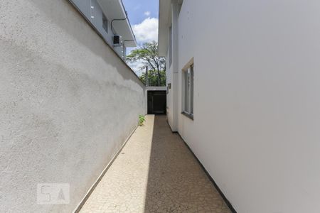 Casa à venda com 387m², 4 quartos e 6 vagasQuintal