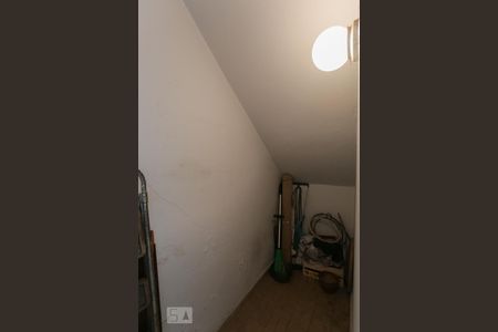 Casa à venda com 387m², 4 quartos e 6 vagasEdícula