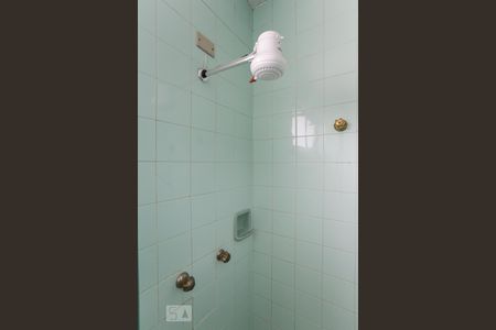 Casa à venda com 387m², 4 quartos e 6 vagasBanheiro Suíte