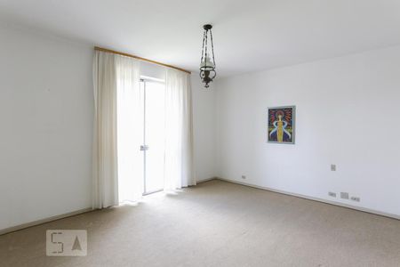 Casa à venda com 387m², 4 quartos e 6 vagasQuarto 01