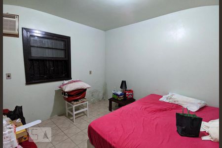 Quarto 5 de casa para alugar com 5 quartos, 200m² em Rondônia, Novo Hamburgo