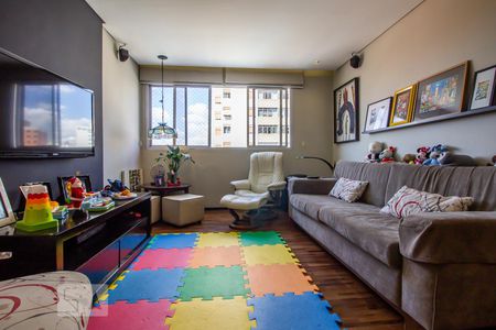 Apartamento para alugar com 2 quartos, 90m² em Cerqueira César, São Paulo