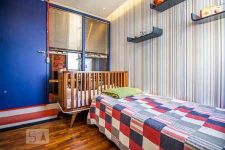 Apartamento para alugar com 90m², 2 quartos e 1 vaga