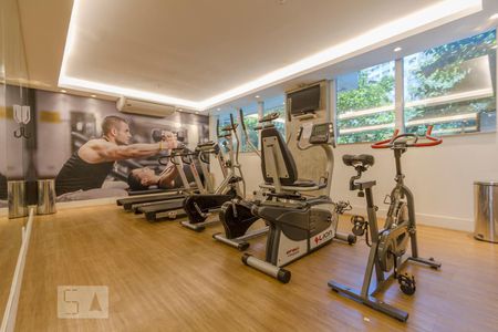 Apartamento à venda com 84m², 2 quartos e 1 vagaÁrea Comum - Acadamia