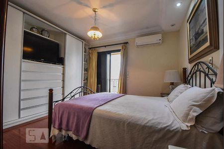 Apartamento à venda com 230m², 4 quartos e 4 vagasSuíte 01