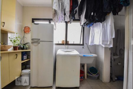 Apartamento à venda com 230m², 4 quartos e 4 vagasLavanderia