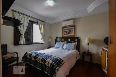 Apartamento à venda com 230m², 4 quartos e 4 vagasQuarto 04