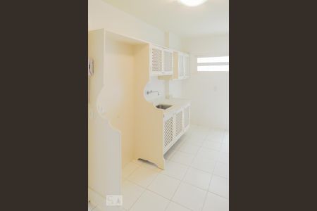 Apartamento à venda com 127m², 2 quartos e 2 vagas Apartamento à venda com 127m², 2 quartos e 2 vagasCozinha