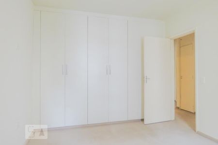 Apartamento à venda com 127m², 2 quartos e 2 vagas Apartamento à venda com 127m², 2 quartos e 2 vagasSuíte