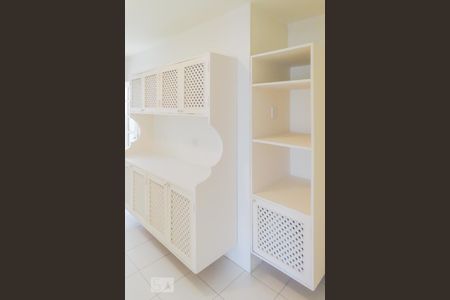 Apartamento à venda com 127m², 2 quartos e 2 vagas Apartamento à venda com 127m², 2 quartos e 2 vagasCozinha