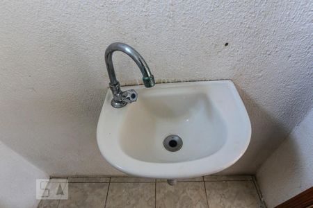 Lavabo de apartamento para alugar com 2 quartos, 80m² em Sacomã, São Paulo