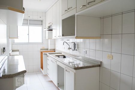 Apartamento à venda com 90m², 3 quartos e 2 vagas Apartamento à venda com 90m², 3 quartos e 2 vagasCOZINHA