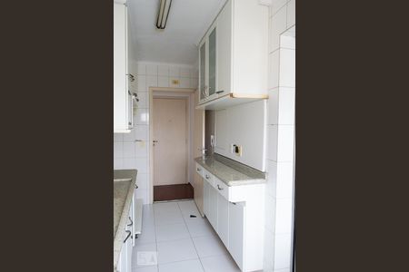 Apartamento à venda com 90m², 3 quartos e 2 vagas Apartamento à venda com 90m², 3 quartos e 2 vagasCOZINHA