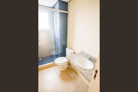 Banheiro de apartamento à venda com 2 quartos, 70m² em Jardim Itu Sabará, Porto Alegre