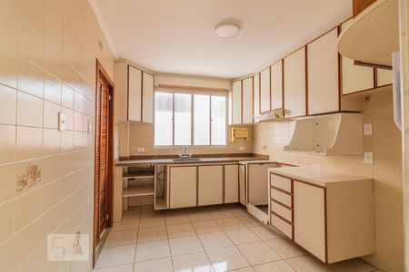 Cozinha de apartamento para alugar com 2 quartos, 83m² em Cerâmica, São Caetano do Sul