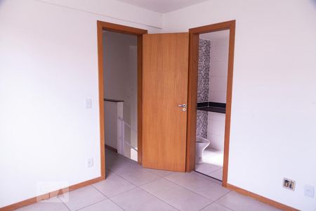 Quarto Suíte 1 de casa de condomínio à venda com 2 quartos, 70m² em Todos Os Santos, Rio de Janeiro