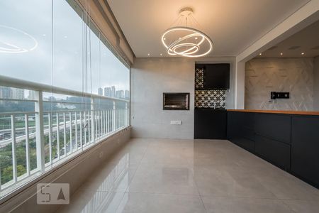Apartamento para alugar com 103m², 2 quartos e 2 vagas Apartamento para alugar com 103m², 2 quartos e 2 vagasVaranda