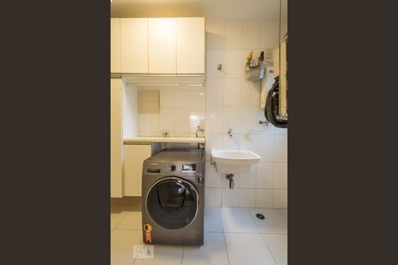 Apartamento para alugar com 103m², 2 quartos e 2 vagas Apartamento para alugar com 103m², 2 quartos e 2 vagasÁrea de Serviço