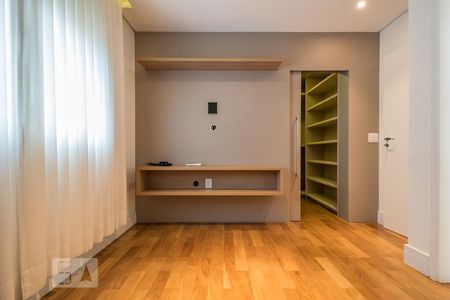 Apartamento para alugar com 103m², 2 quartos e 2 vagas Apartamento para alugar com 103m², 2 quartos e 2 vagasSuíte 2