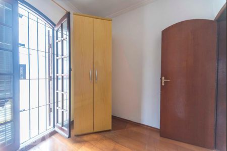 Casa à venda com 160m², 3 quartos e 2 vagas Casa à venda com 160m², 3 quartos e 2 vagasQuarto 2