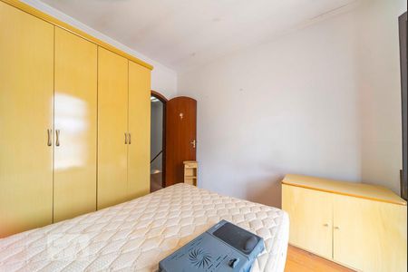 Casa à venda com 160m², 3 quartos e 2 vagas Casa à venda com 160m², 3 quartos e 2 vagasQuarto 1