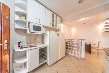 Casa à venda com 160m², 3 quartos e 2 vagas Casa à venda com 160m², 3 quartos e 2 vagasCozinha