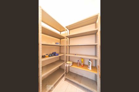 Casa à venda com 160m², 3 quartos e 2 vagas Casa à venda com 160m², 3 quartos e 2 vagasDespensa