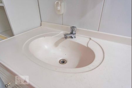 Casa à venda com 160m², 3 quartos e 2 vagas Casa à venda com 160m², 3 quartos e 2 vagasPia