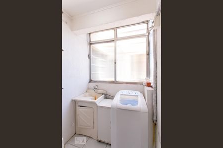 Apartamento à venda com 45m², 1 quarto e sem vagaÁrea de Serviço