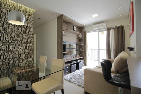 Sala de apartamento à venda com 2 quartos, 57m² em Umuarama, Osasco