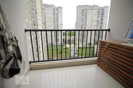 Sacada de apartamento à venda com 2 quartos, 57m² em Umuarama, Osasco