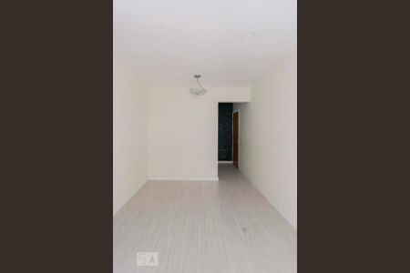 Sala de apartamento para alugar com 3 quartos, 58m² em Vila Pereira Barreto, São Paulo