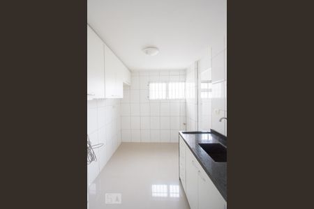 Cozinha de apartamento à venda com 2 quartos, 50m² em Jardim Dom Bosco, São Paulo