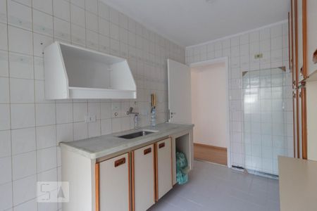 Apartamento à venda com 68m², 2 quartos e 1 vaga Apartamento à venda com 68m², 2 quartos e 1 vagaCozinha