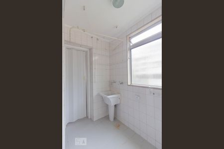 Apartamento à venda com 68m², 2 quartos e 1 vaga