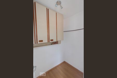 Apartamento à venda com 68m², 2 quartos e 1 vaga