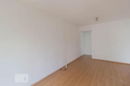 Apartamento à venda com 68m², 2 quartos e 1 vaga Apartamento à venda com 68m², 2 quartos e 1 vagaSala