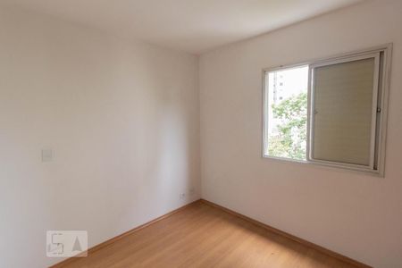 Apartamento à venda com 68m², 2 quartos e 1 vaga