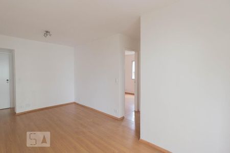 Apartamento à venda com 68m², 2 quartos e 1 vaga Apartamento à venda com 68m², 2 quartos e 1 vagaSala