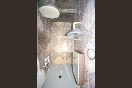 Casa à venda com 130m², 2 quartos e sem vagaBanheiro de serviço