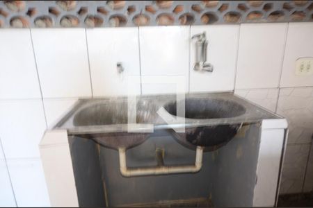 Casa à venda com 130m², 2 quartos e sem vagaBanheiro de serviço