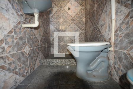 Casa à venda com 130m², 2 quartos e sem vagaBanheiro de serviço