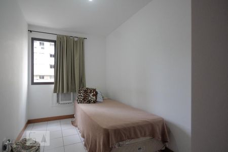 Apartamento à venda com 75m², 2 quartos e 1 vaga Apartamento à venda com 75m², 2 quartos e 1 vagaQuarto