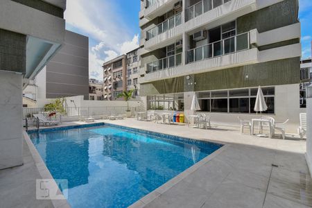 Apartamento para alugar com 87m², 2 quartos e 1 vagaÁrea comum - Piscina