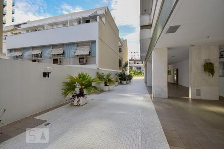 Apartamento para alugar com 87m², 2 quartos e 1 vagaÁrea comum