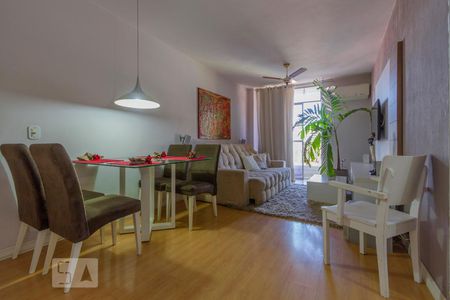 Sala de apartamento à venda com 2 quartos, 75m² em Inga, Niterói