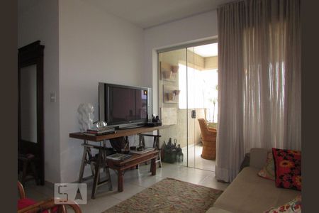 Apartamento para alugar com 3 quartos, 90m² em São Lucas, Belo Horizonte
