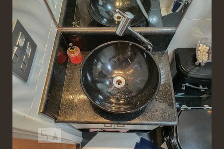 Detalhe do banheiro  de apartamento à venda com 3 quartos, 111m² em Vila Vermelha, São Paulo