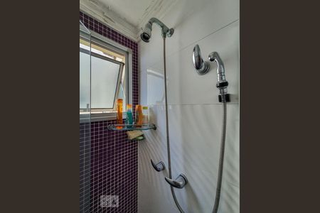 Apartamento à venda com 111m², 3 quartos e 2 vagasDetalhe do banheiro da suíte